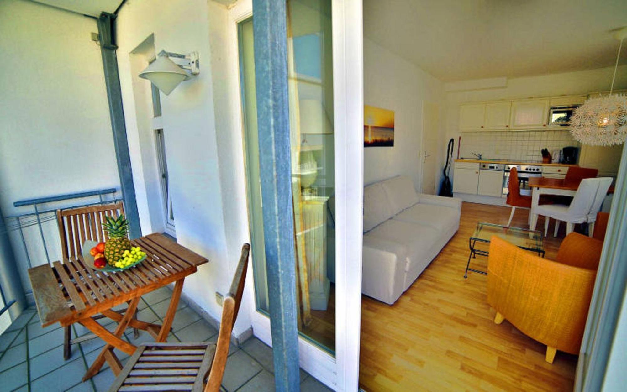 Ferienwohnung Binzer Strandgut Im Haus Jahreszeiten Binz Exterior photo